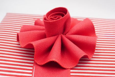 Rose Shape Ribbon Bow on Box Display_BW645